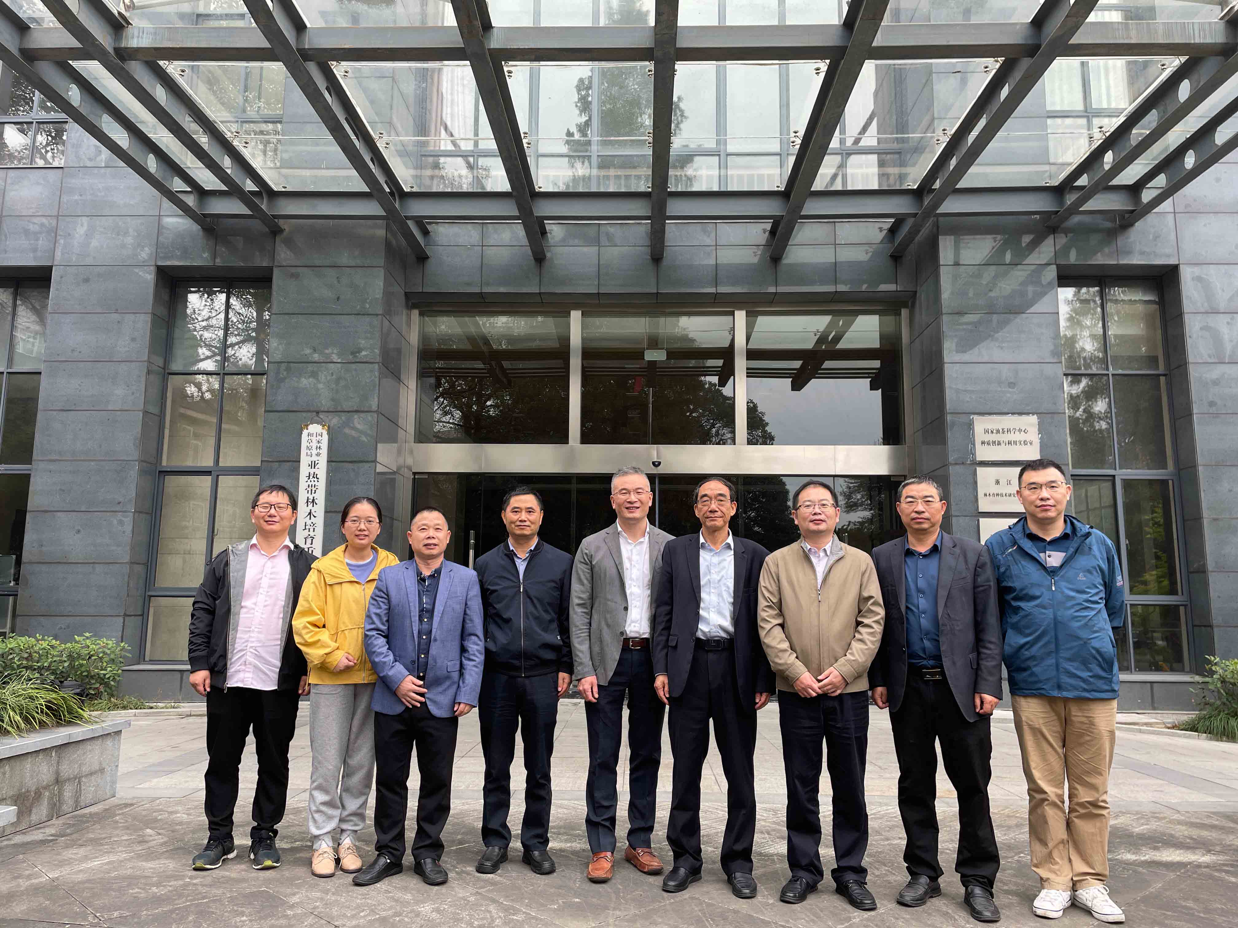 Ͳ|Ҫ󡷇Ҙ˜ʫ@Ұ˾@HƼɹ